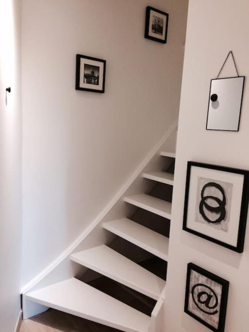 Mezzanine Design Furnished & 3m2 For Center Apartment *